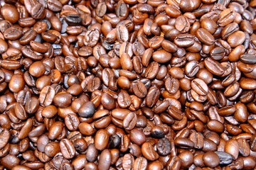 Roasted coffee bean background and texture