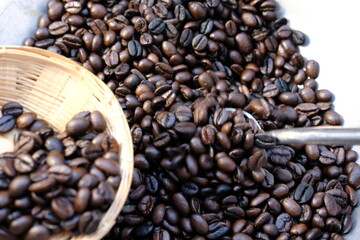 Roasted coffee bean background and texture
