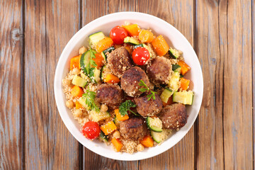 couscous- vegetable, semolina and meatball