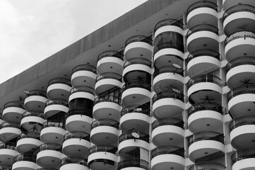 Fototapeta premium The pattern of the multi-storey commercial building in black and white