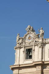 Fototapeta na wymiar Glockenturm von St. Peter