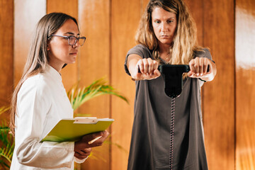 Body Fat Analysis with Electronic Bioelectrical Impedance Scale