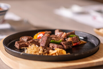 sliced grilled cube beef