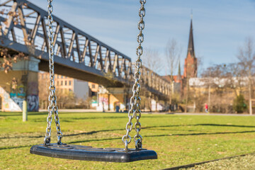 Lehre Schaukel im Gleisdreieck Park Berlin