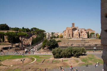 Blick vom Kolloseum zum Forum Romanum
