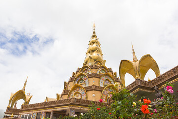 Fototapeta premium Wat Phra That Pha Sorn Kaew,Thailand