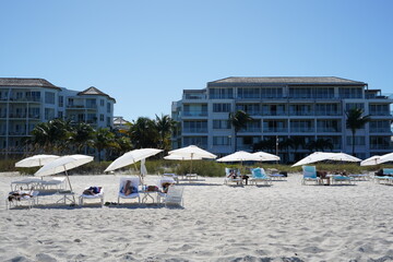 Fototapeta na wymiar カリブ海のリゾートホテルとビーチ