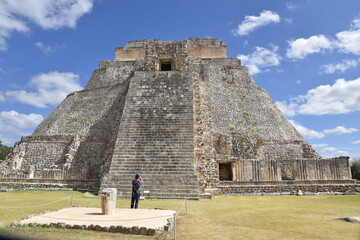 Grande pyramide &agrave; Uxmal, Mexique