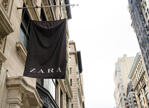 New York, New York, USA - September 26, 2020: Flag over a Zara location on Fifth Avenue.