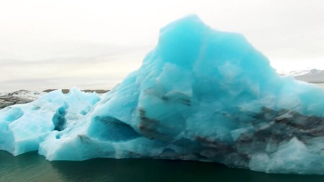 iceberg in polar regions