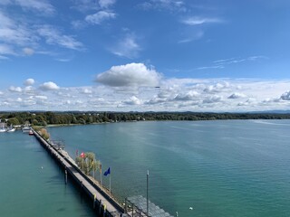 Blick vom Moleturm auf Friedrichshafen