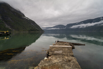  Eidfjord, Eid fjord w miejscowości Eidfjord w Norwegii