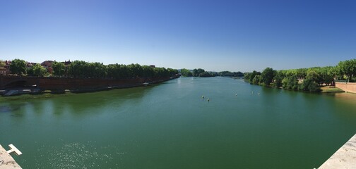 Toulouse, panoramic view of the Pont Neuf on the Garonne