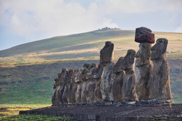Moai de la isla de pascua (Rapa Nui)