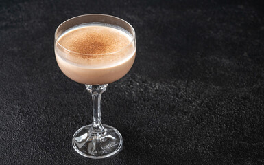 Alexander cocktail