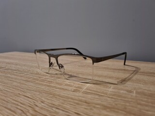 Okulary do komputera antyrefleksyjne © Sylwester