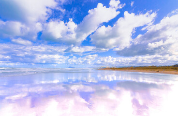 Fototapeta premium Reflejos de cielo y tierra. Reflections of heaven and earth 