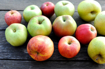 Delicious organic apples - Selective focus