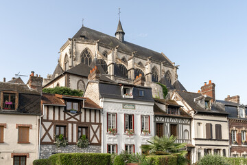 Pont-de-l'Arche in  im Département Eure in der Region Normandie