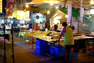 香港の夜市