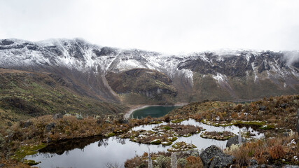 Fototapeta na wymiar Lakes and mountains in Los Nevados national natural park in Colombia