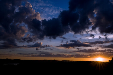 nuvens carregadas