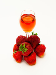 Strawberry liqueur