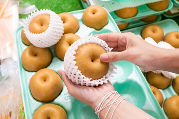 9月、梨の直売所・千葉県、日本