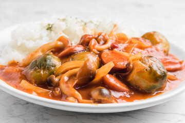 ウインナーと野菜のトマトソース煮込み