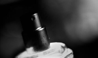 Parfum Black and white Serie