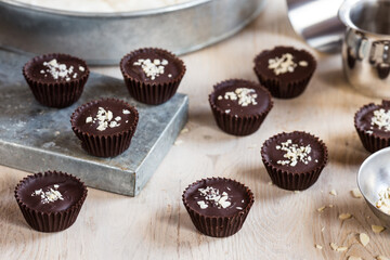 Chocolate almond pralines