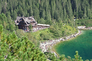 Schronisko Morskie Oko w Tatrach © Patdrig Torc