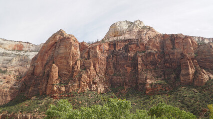 Fototapeta premium Navajo Sandstone Mountain Cliffs on the Angels Landing Hike in Zion National Park, Utah, USA.
