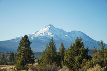 Obraz premium The distant mountains are covered with snow 7