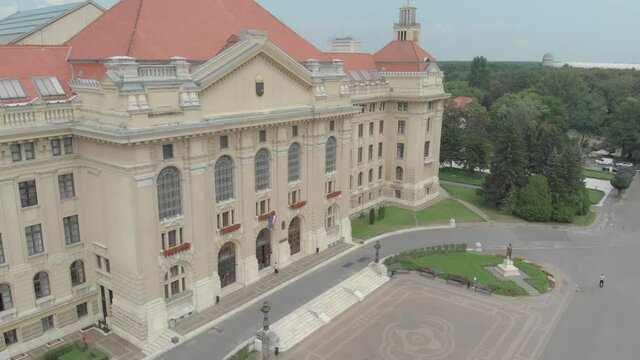 Flyover footage of the University of Debrecen / Debreceni Egyetem in Debrecen, second largest city in Hungary, located in the Northern Great Plain region also the seat of Hajd&uacute;-Bihar county
