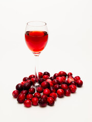 Cranberry liqueur