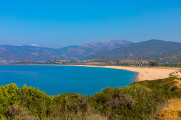 Fototapeta premium Strand Liamone zwischen Tiuccia und Sagone im Süden von Korsika, Frankreich