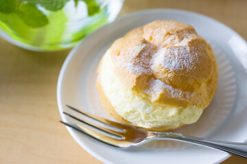 シュークリーム