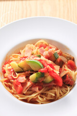 トマトソーススパゲティ