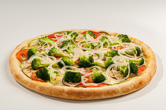 Pizza with vegetables and mozzarella. Brazilian food.
