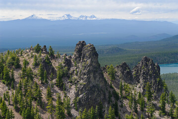Paulina Peak lava columns at Newberry Crater, and Cascade mountains © Reimar