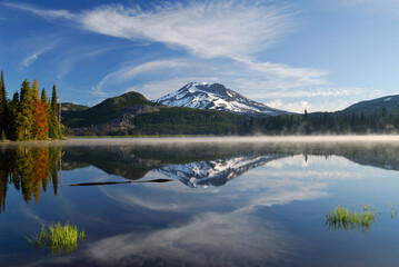 Morning mist on Sparks Lake with South Sister reflection