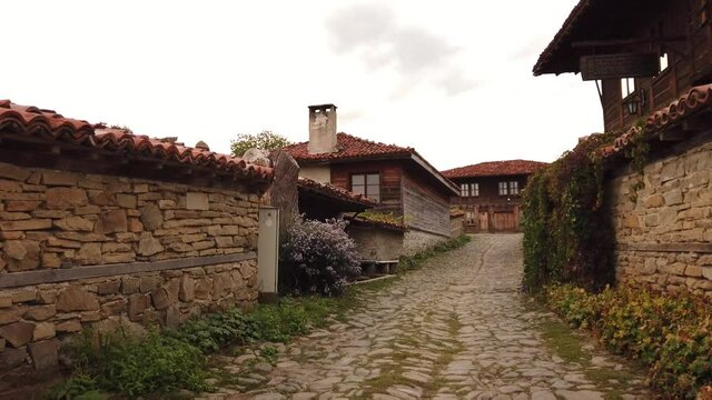 Walk through the streets of Zheravna