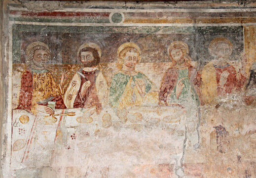 Apostoli; particolare dell'Ultima Cena,  affresco di Giovanni e Battista Baschenis nella chiesa dei santi Filippo e Giacomo e Segonzone (Trentino)