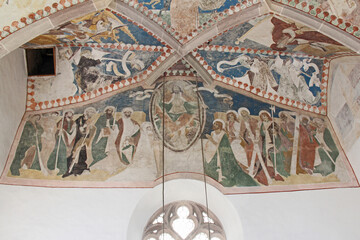affreschi nella cappella cimiteriale di San Michele a Tesimo (Alto Adige)