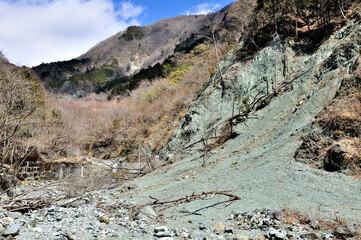 丹沢山地の風景 寄沢の崩落