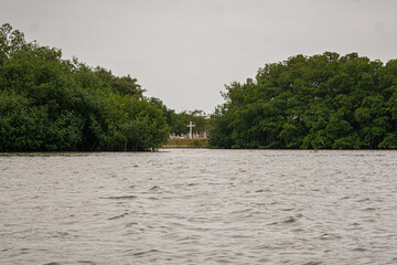 CEMENTERIO A LA VISTA