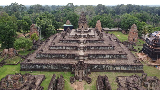 Angkor archipelago, Bakong