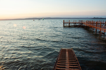 Obraz premium Pier at sunset
