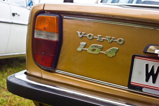 Volvo 164, vintage swedish limousine